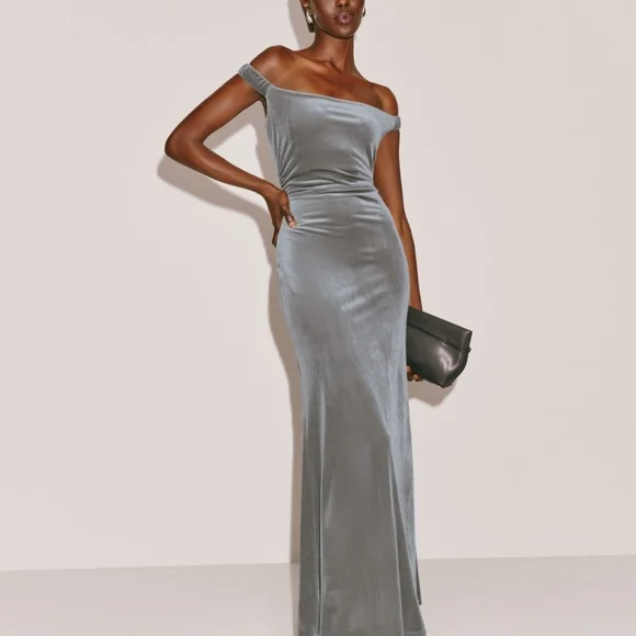 rust off shoulder dress Rust Orange Off-the-Shoulder Straps Pleated Satin Long Prom Dress –  FancyVestido